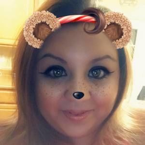 Meet your Posher, Alexis